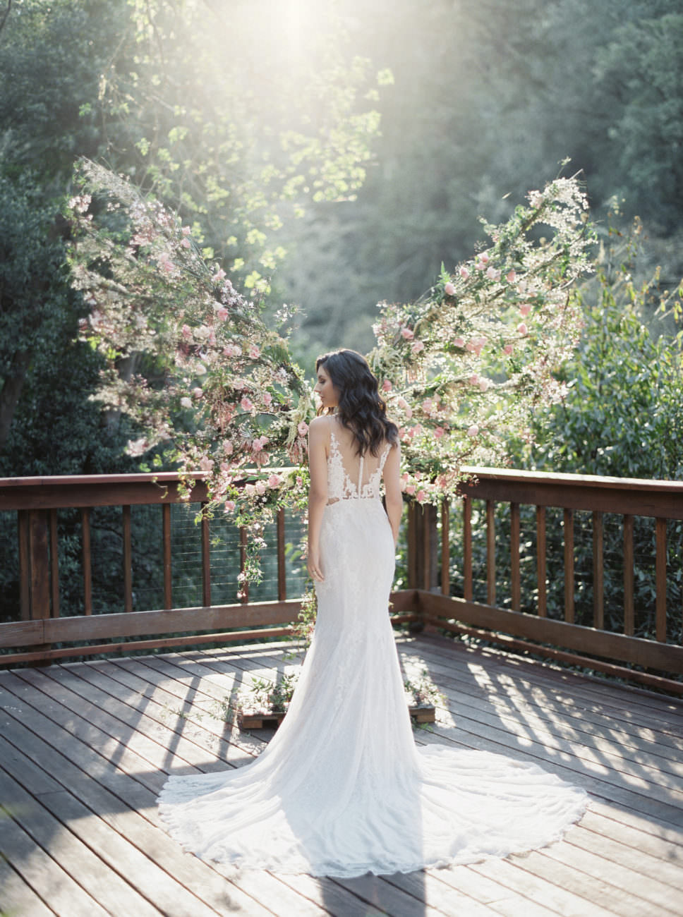 Neutral Wedding Inspiration_bride