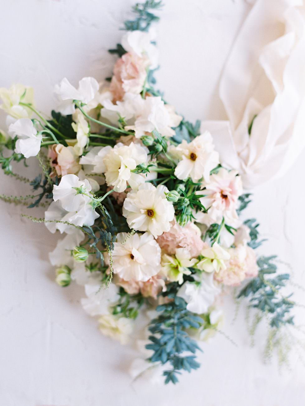 Orange Country wedding inspiration bridal bouquet