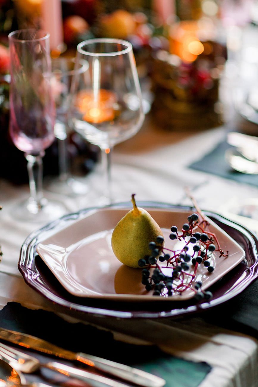 Baroque Wedding berries and a pear on a plate setting