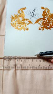 11 Easy Steps Luxury Envelopes (hand painted) tutorial_measuring the middle of envelope flap