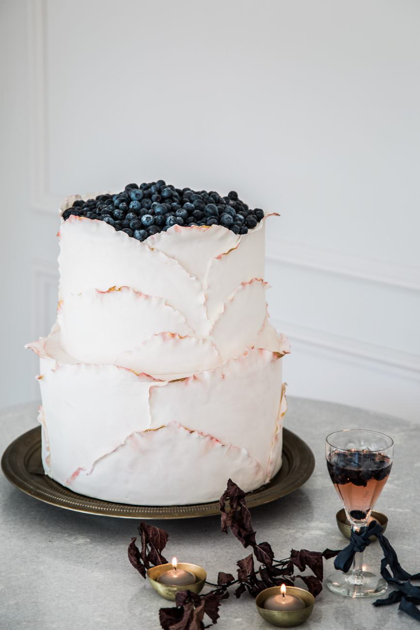 Fine Art Black Tie Wedding Inspiration Shoot wedding cake with berries