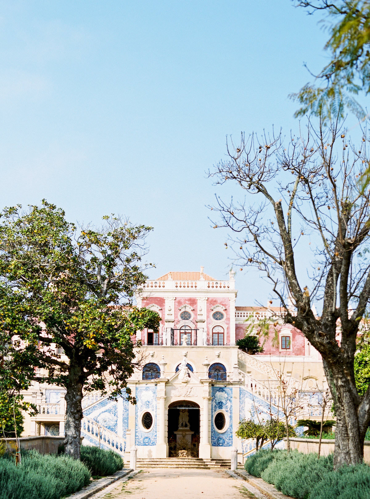 Palace Wedding Inspiration Estoi Palace facade
