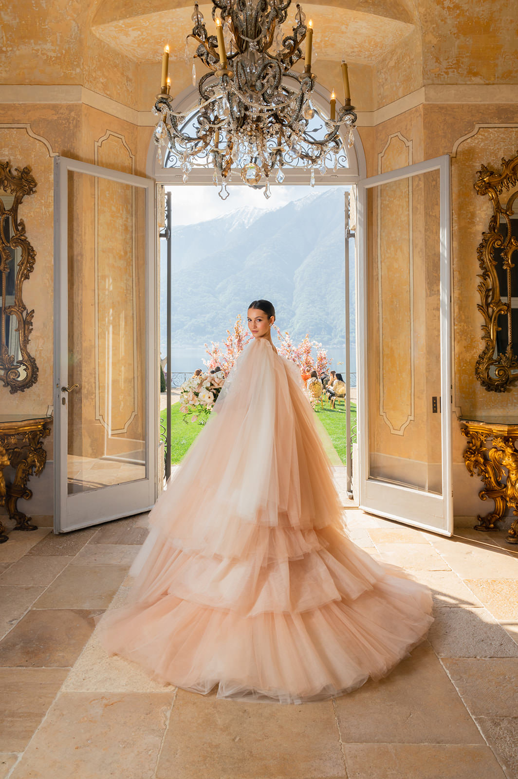 Villa Balbiano on Lake Como, for a high-end luxury destination wedding